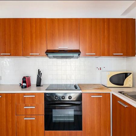 Top Floor Apartment City Center Ларнака Экстерьер фото
