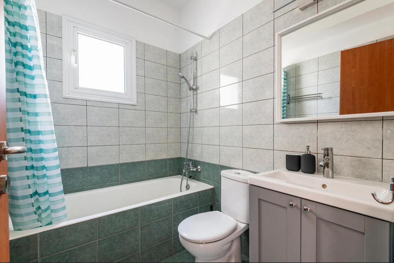 Top Floor Apartment City Center Ларнака Экстерьер фото