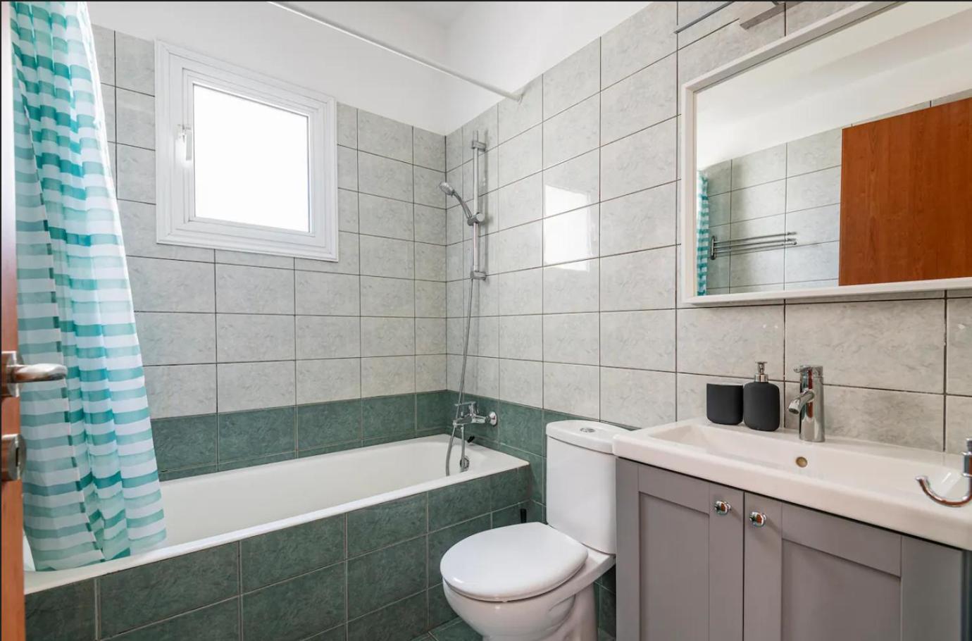 Top Floor Apartment City Center Ларнака Экстерьер фото